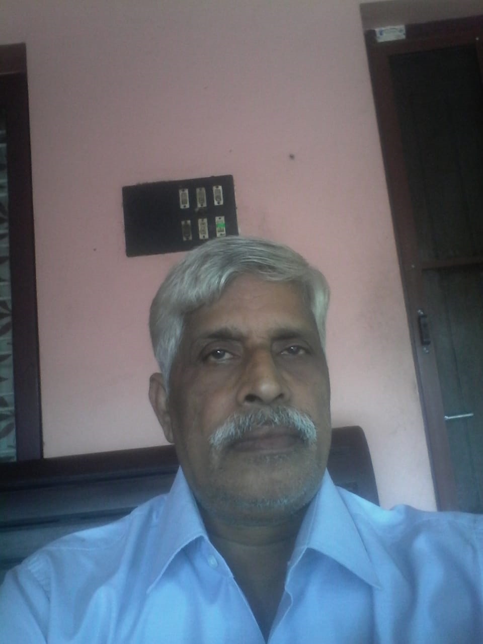 dr harihan n